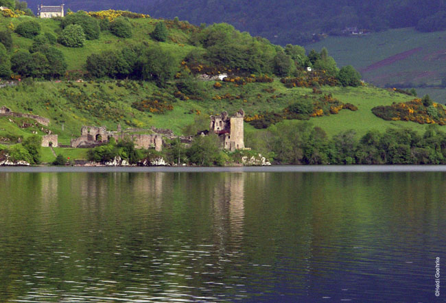 Loch Ness Urquhart Castle 0591